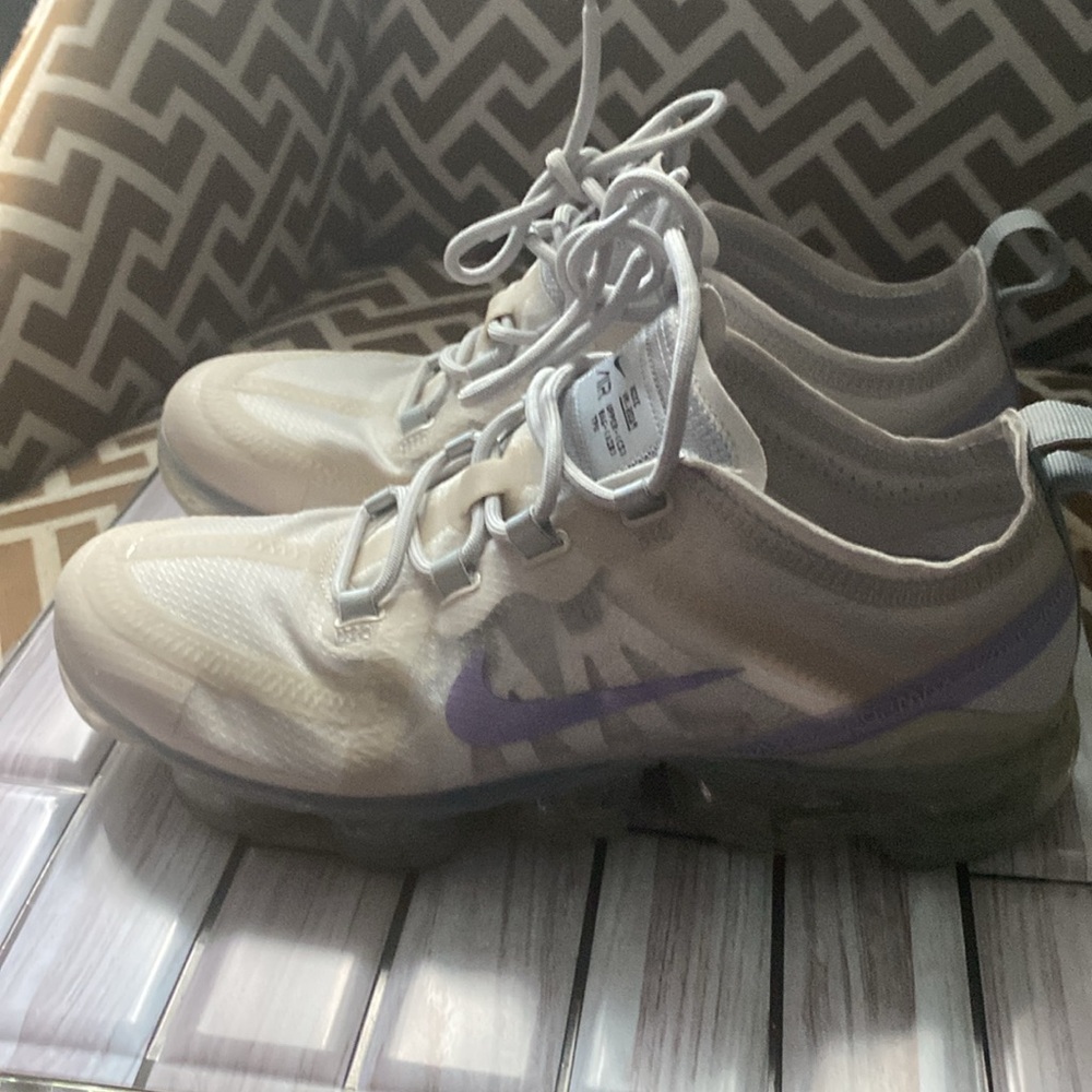 Nike women size 7.5
